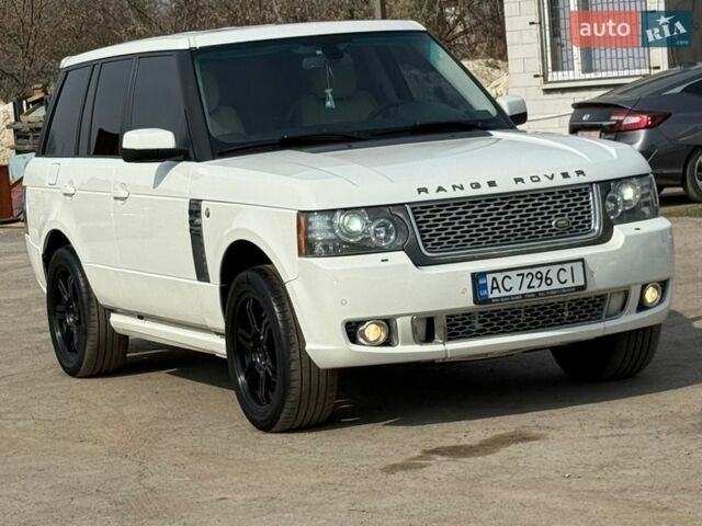 Білий Ленд Ровер Рендж Ровер, об'ємом двигуна 3.6 л та пробігом 380 тис. км за 10990 $, фото 8 на Automoto.ua