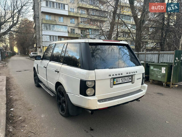 Белый Ленд Ровер Рендж Ровер, объемом двигателя 4.2 л и пробегом 350 тыс. км за 6500 $, фото 2 на Automoto.ua