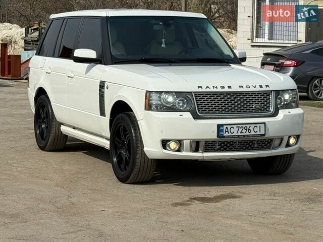 Білий Ленд Ровер Рендж Ровер, об'ємом двигуна 3.6 л та пробігом 380 тис. км за 10990 $, фото 7 на Automoto.ua