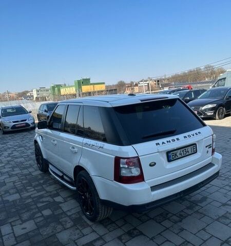 Білий Ленд Ровер Рендж Ровер, об'ємом двигуна 2.7 л та пробігом 264 тис. км за 10900 $, фото 4 на Automoto.ua