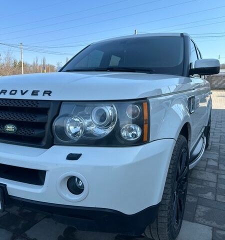 Білий Ленд Ровер Рендж Ровер, об'ємом двигуна 2.7 л та пробігом 264 тис. км за 10900 $, фото 9 на Automoto.ua