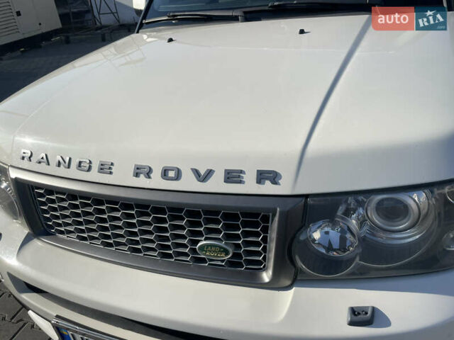 Белый Ленд Ровер Рендж Ровер, объемом двигателя 3.63 л и пробегом 296 тыс. км за 12500 $, фото 17 на Automoto.ua