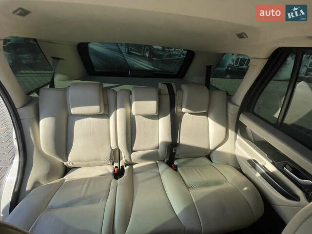 Белый Ленд Ровер Рендж Ровер, объемом двигателя 3.63 л и пробегом 296 тыс. км за 12500 $, фото 29 на Automoto.ua