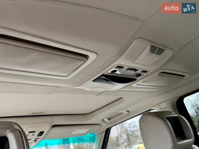 Белый Ленд Ровер Рендж Ровер, объемом двигателя 5 л и пробегом 183 тыс. км за 16500 $, фото 22 на Automoto.ua