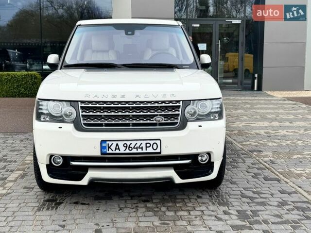 Белый Ленд Ровер Рендж Ровер, объемом двигателя 5 л и пробегом 183 тыс. км за 16500 $, фото 1 на Automoto.ua