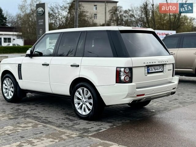 Белый Ленд Ровер Рендж Ровер, объемом двигателя 5 л и пробегом 183 тыс. км за 16500 $, фото 4 на Automoto.ua