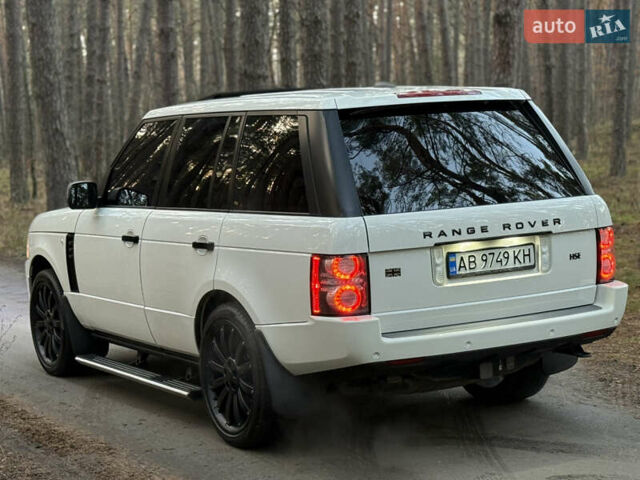 Белый Ленд Ровер Рендж Ровер, объемом двигателя 5 л и пробегом 177 тыс. км за 17000 $, фото 12 на Automoto.ua