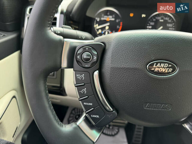 Белый Ленд Ровер Рендж Ровер, объемом двигателя 5 л и пробегом 270 тыс. км за 11999 $, фото 94 на Automoto.ua