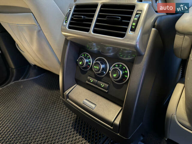 Белый Ленд Ровер Рендж Ровер, объемом двигателя 5 л и пробегом 177 тыс. км за 17000 $, фото 45 на Automoto.ua