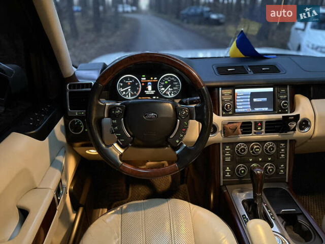 Белый Ленд Ровер Рендж Ровер, объемом двигателя 5 л и пробегом 177 тыс. км за 17000 $, фото 36 на Automoto.ua