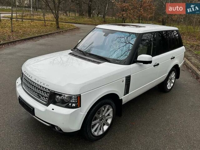 Белый Ленд Ровер Рендж Ровер, объемом двигателя 5 л и пробегом 100 тыс. км за 23500 $, фото 3 на Automoto.ua
