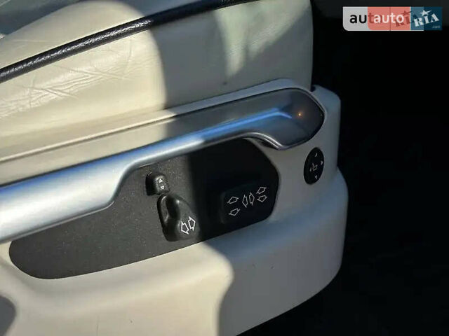 Белый Ленд Ровер Рендж Ровер, объемом двигателя 5 л и пробегом 177 тыс. км за 14000 $, фото 14 на Automoto.ua