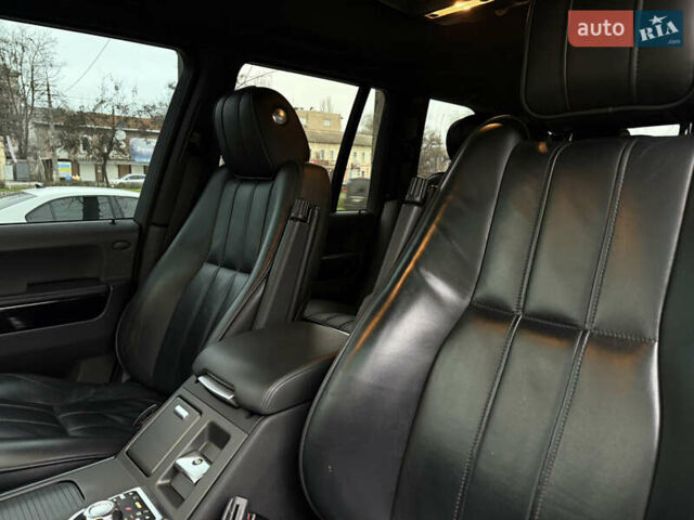 Білий Ленд Ровер Рендж Ровер, об'ємом двигуна 3.63 л та пробігом 271 тис. км за 14499 $, фото 19 на Automoto.ua