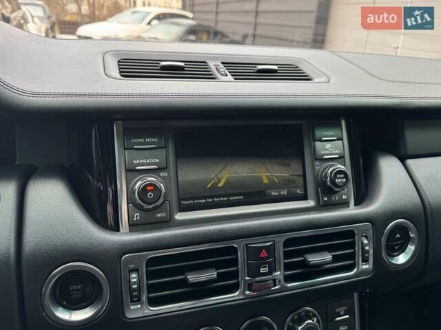 Белый Ленд Ровер Рендж Ровер, объемом двигателя 4.37 л и пробегом 328 тыс. км за 21900 $, фото 21 на Automoto.ua