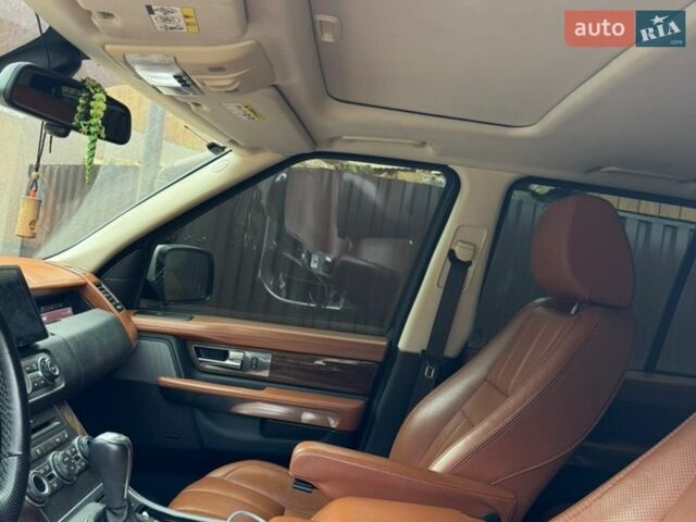 Білий Ленд Ровер Рендж Ровер, об'ємом двигуна 2.99 л та пробігом 180 тис. км за 14800 $, фото 5 на Automoto.ua