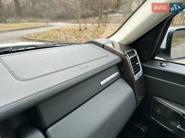 Білий Ленд Ровер Рендж Ровер, об'ємом двигуна 5 л та пробігом 100 тис. км за 25999 $, фото 69 на Automoto.ua