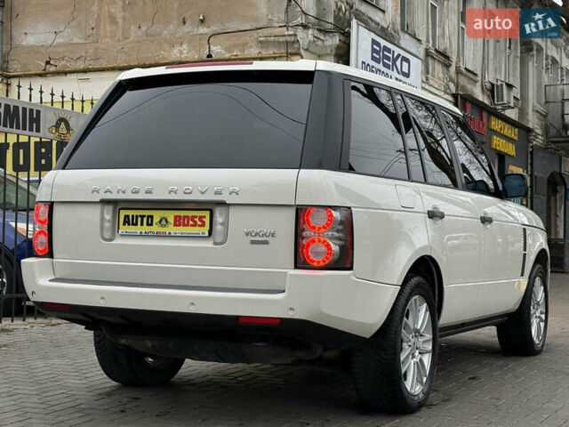 Білий Ленд Ровер Рендж Ровер, об'ємом двигуна 3.63 л та пробігом 271 тис. км за 14499 $, фото 16 на Automoto.ua