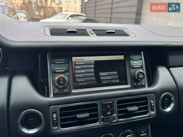 Белый Ленд Ровер Рендж Ровер, объемом двигателя 4.37 л и пробегом 328 тыс. км за 21900 $, фото 22 на Automoto.ua