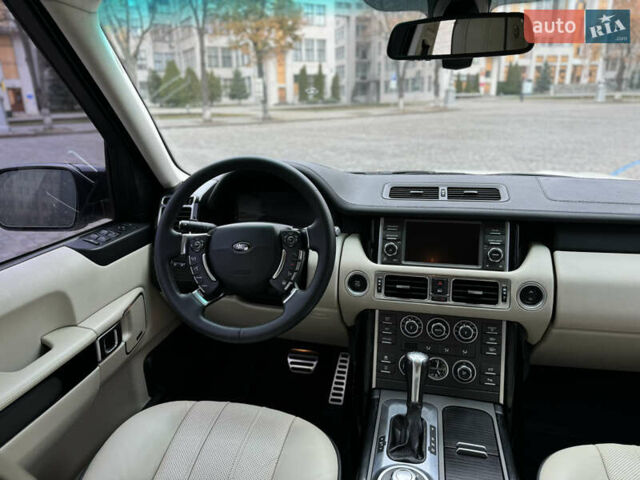 Белый Ленд Ровер Рендж Ровер, объемом двигателя 5 л и пробегом 270 тыс. км за 11999 $, фото 71 на Automoto.ua