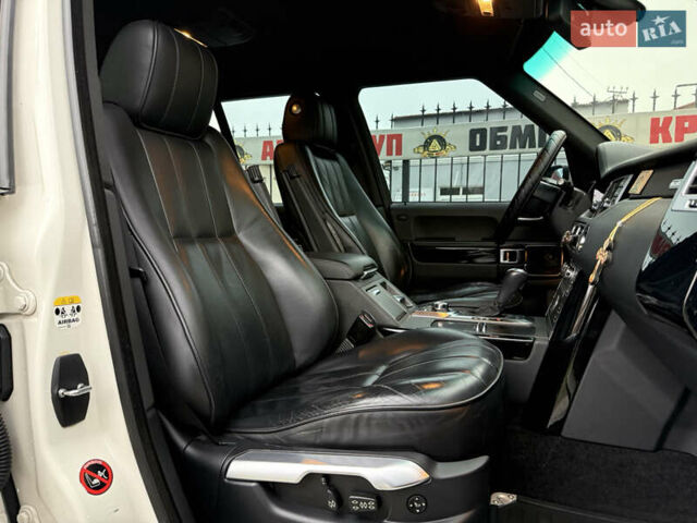 Білий Ленд Ровер Рендж Ровер, об'ємом двигуна 3.63 л та пробігом 271 тис. км за 14499 $, фото 38 на Automoto.ua