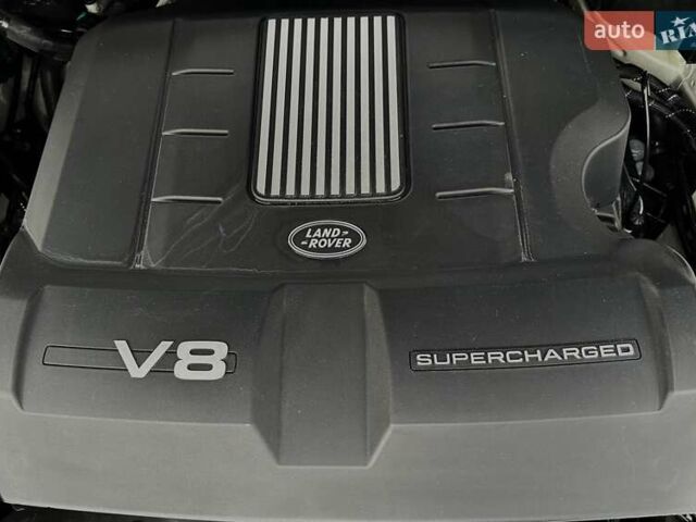 Білий Ленд Ровер Рендж Ровер, об'ємом двигуна 5 л та пробігом 100 тис. км за 25999 $, фото 3 на Automoto.ua