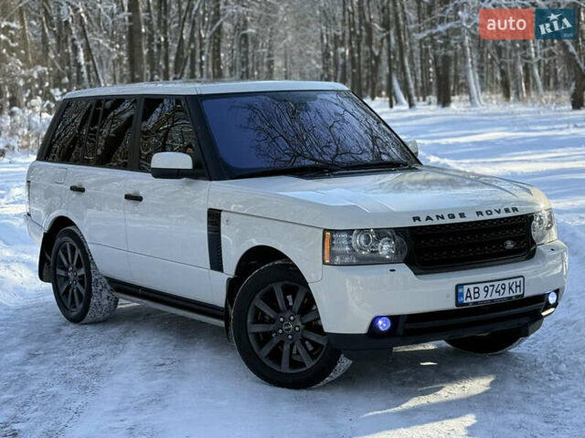 Білий Ленд Ровер Рендж Ровер, об'ємом двигуна 5 л та пробігом 179 тис. км за 16499 $, фото 1 на Automoto.ua