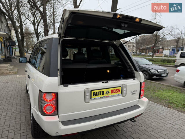 Білий Ленд Ровер Рендж Ровер, об'ємом двигуна 3.63 л та пробігом 271 тис. км за 14499 $, фото 46 на Automoto.ua