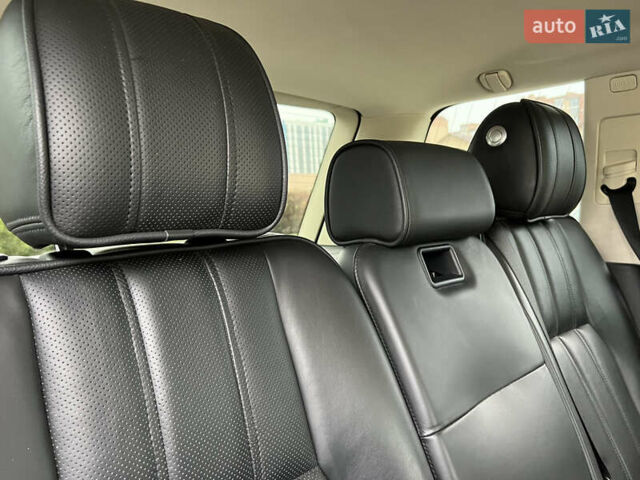 Белый Ленд Ровер Рендж Ровер, объемом двигателя 5 л и пробегом 180 тыс. км за 17900 $, фото 32 на Automoto.ua