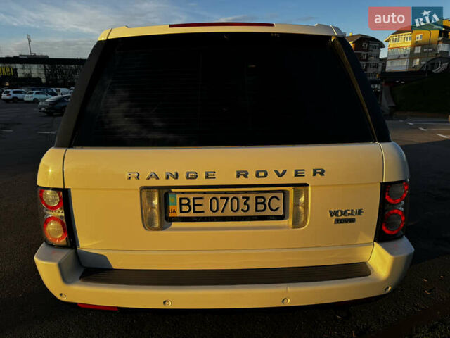 Белый Ленд Ровер Рендж Ровер, объемом двигателя 4.37 л и пробегом 181 тыс. км за 23950 $, фото 7 на Automoto.ua