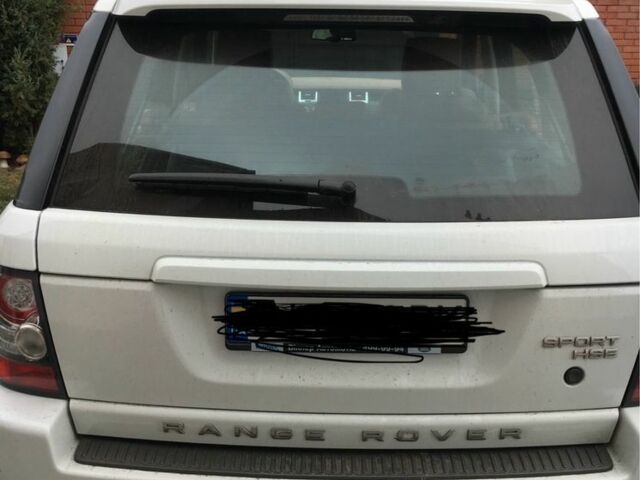 Белый Ленд Ровер Рендж Ровер, объемом двигателя 3 л и пробегом 164 тыс. км за 11000 $, фото 1 на Automoto.ua