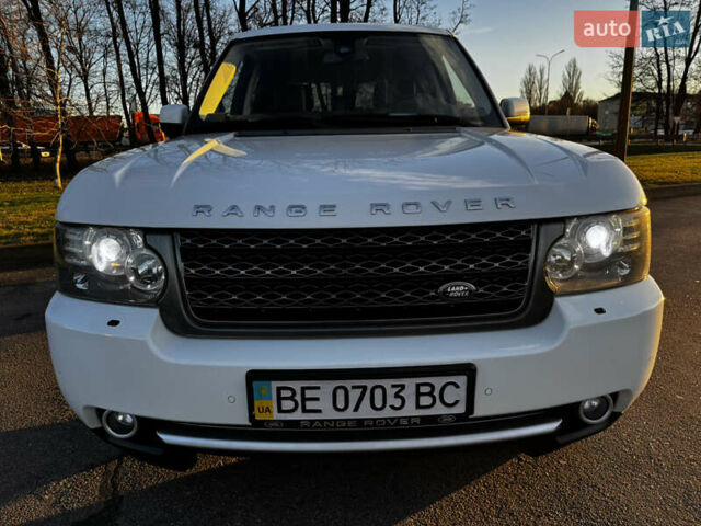 Белый Ленд Ровер Рендж Ровер, объемом двигателя 4.37 л и пробегом 181 тыс. км за 23950 $, фото 13 на Automoto.ua