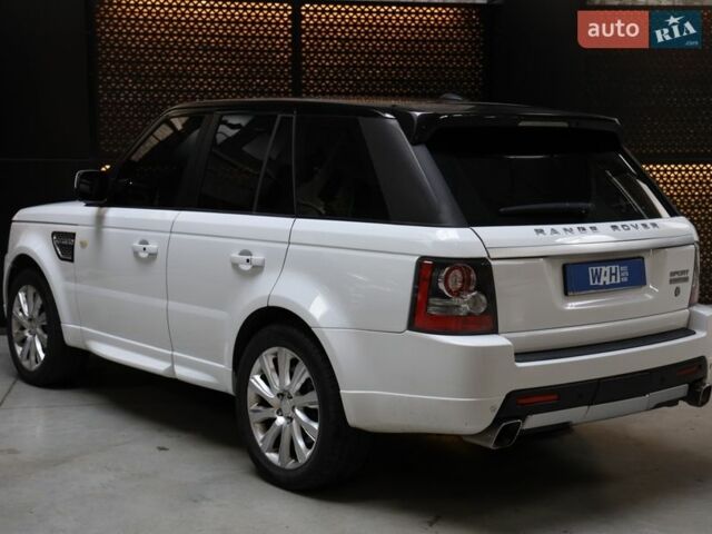 Білий Ленд Ровер Рендж Ровер, об'ємом двигуна 5 л та пробігом 207 тис. км за 21500 $, фото 8 на Automoto.ua