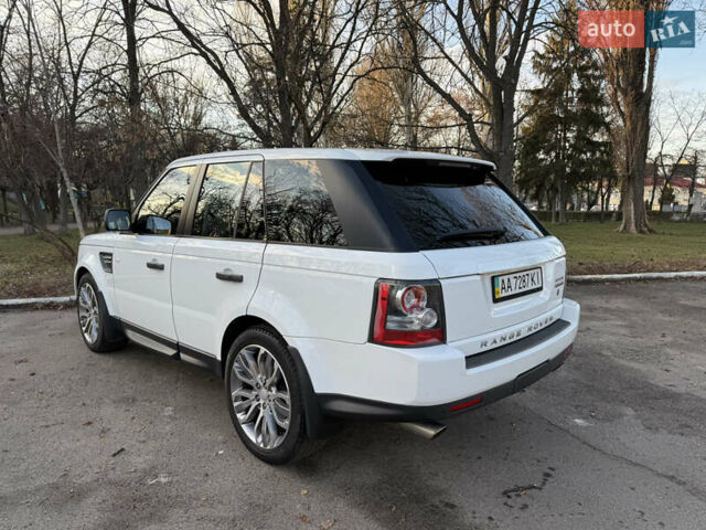 Белый Ленд Ровер Рендж Ровер, объемом двигателя 5 л и пробегом 156 тыс. км за 15500 $, фото 8 на Automoto.ua