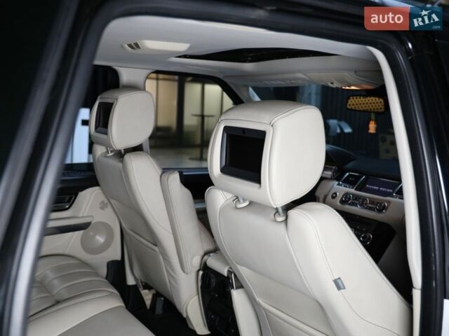 Білий Ленд Ровер Рендж Ровер, об'ємом двигуна 5 л та пробігом 207 тис. км за 21500 $, фото 35 на Automoto.ua
