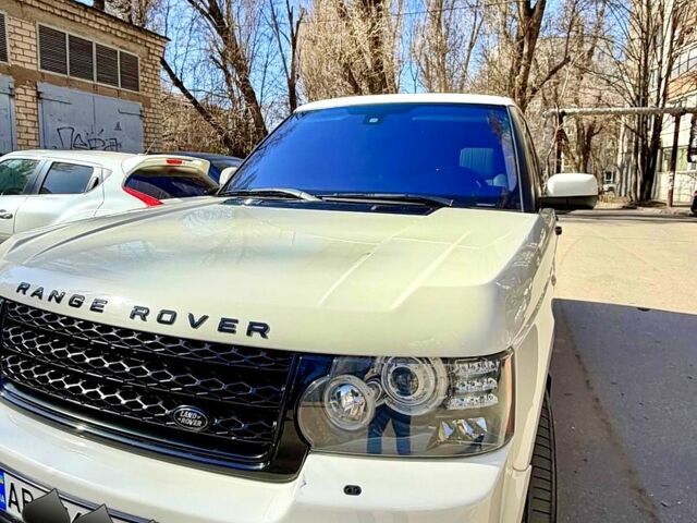 Білий Ленд Ровер Рендж Ровер, об'ємом двигуна 5 л та пробігом 184 тис. км за 17999 $, фото 1 на Automoto.ua