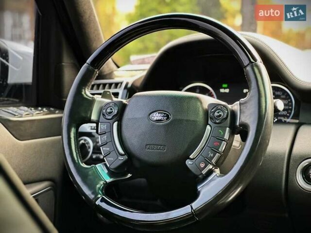 Білий Ленд Ровер Рендж Ровер, об'ємом двигуна 4.37 л та пробігом 300 тис. км за 18800 $, фото 38 на Automoto.ua