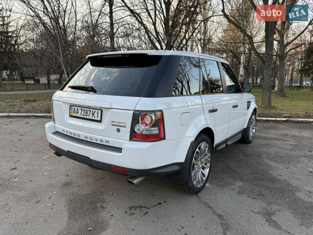 Білий Ленд Ровер Рендж Ровер, об'ємом двигуна 5 л та пробігом 156 тис. км за 15000 $, фото 6 на Automoto.ua