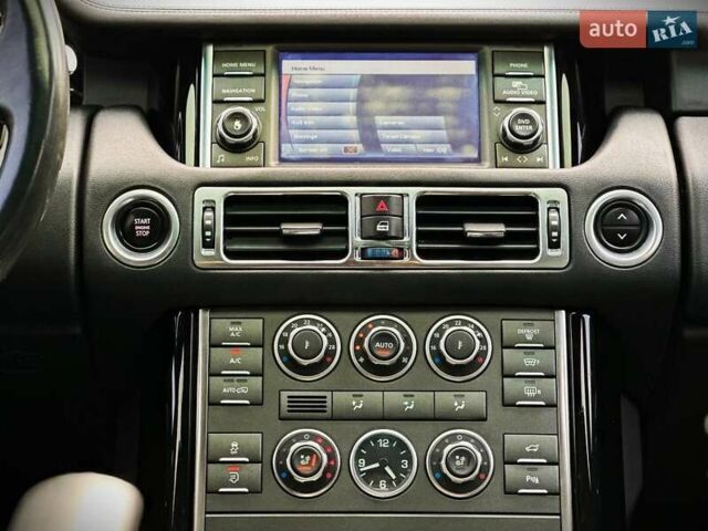 Белый Ленд Ровер Рендж Ровер, объемом двигателя 4.37 л и пробегом 300 тыс. км за 16500 $, фото 39 на Automoto.ua