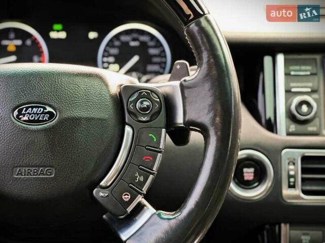 Белый Ленд Ровер Рендж Ровер, объемом двигателя 4.37 л и пробегом 300 тыс. км за 18800 $, фото 48 на Automoto.ua