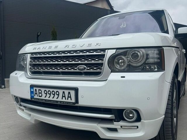 Білий Ленд Ровер Рендж Ровер, об'ємом двигуна 4.37 л та пробігом 229 тис. км за 29000 $, фото 9 на Automoto.ua