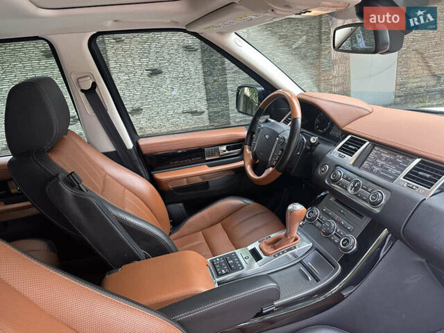 Белый Ленд Ровер Рендж Ровер, объемом двигателя 2.99 л и пробегом 181 тыс. км за 20500 $, фото 14 на Automoto.ua