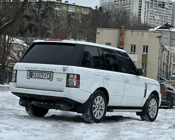 Белый Ленд Ровер Рендж Ровер, объемом двигателя 4.37 л и пробегом 217 тыс. км за 16500 $, фото 3 на Automoto.ua
