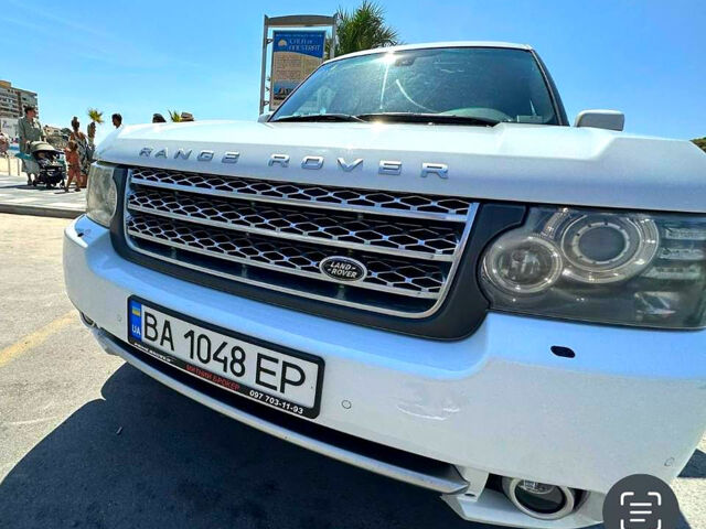 Білий Ленд Ровер Рендж Ровер, об'ємом двигуна 5 л та пробігом 165 тис. км за 19900 $, фото 9 на Automoto.ua