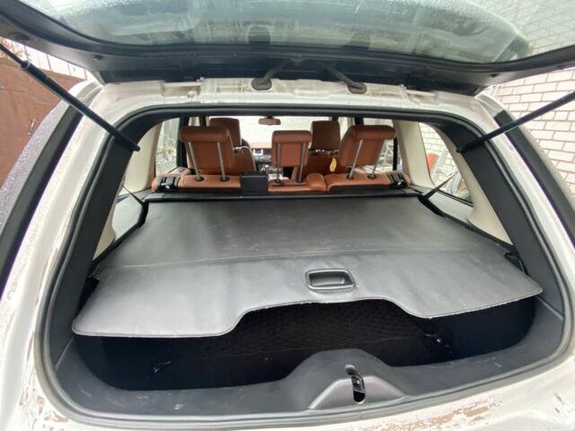 Белый Ленд Ровер Рендж Ровер, объемом двигателя 3 л и пробегом 164 тыс. км за 11000 $, фото 7 на Automoto.ua