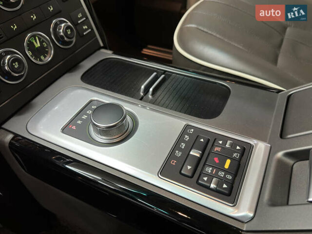 Білий Ленд Ровер Рендж Ровер, об'ємом двигуна 4.37 л та пробігом 126 тис. км за 29000 $, фото 49 на Automoto.ua