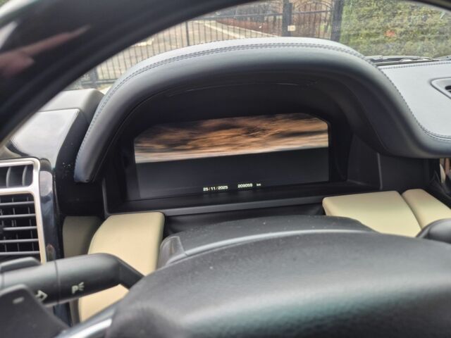 Белый Ленд Ровер Рендж Ровер, объемом двигателя 4.4 л и пробегом 209 тыс. км за 24894 $, фото 5 на Automoto.ua