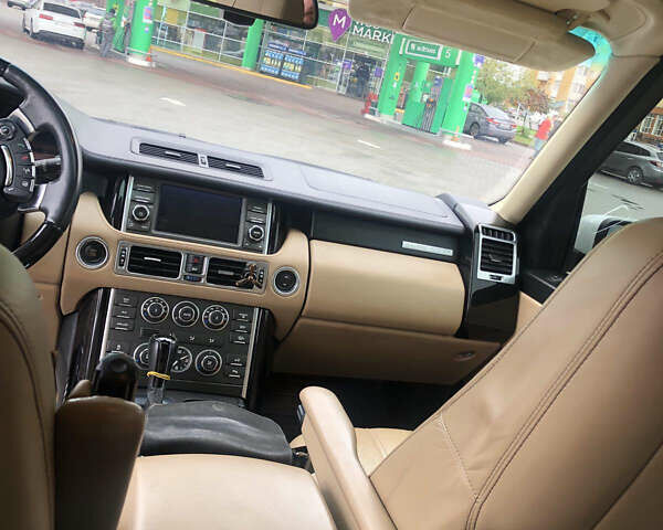 Ленд Ровер Рендж Ровер 2012 в Коломые на Automoto.ua Белый Ленд Ровер Рендж Ровер, объемом двигателя 5 л и пробегом 130 тыс. км за 26500 $, фото 23 на Automoto.ua