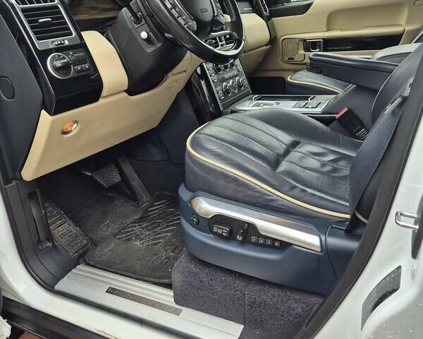 Белый Ленд Ровер Рендж Ровер, объемом двигателя 4.37 л и пробегом 209 тыс. км за 24910 $, фото 3 на Automoto.ua