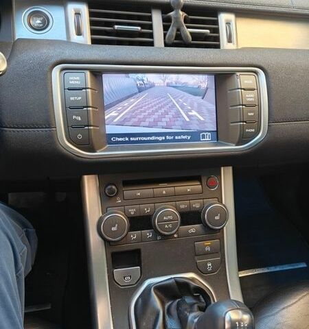 Білий Ленд Ровер Рендж Ровер, об'ємом двигуна 2.18 л та пробігом 264 тис. км за 15500 $, фото 10 на Automoto.ua