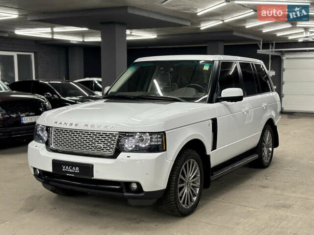 Білий Ленд Ровер Рендж Ровер, об'ємом двигуна 4.37 л та пробігом 126 тис. км за 29000 $, фото 1 на Automoto.ua